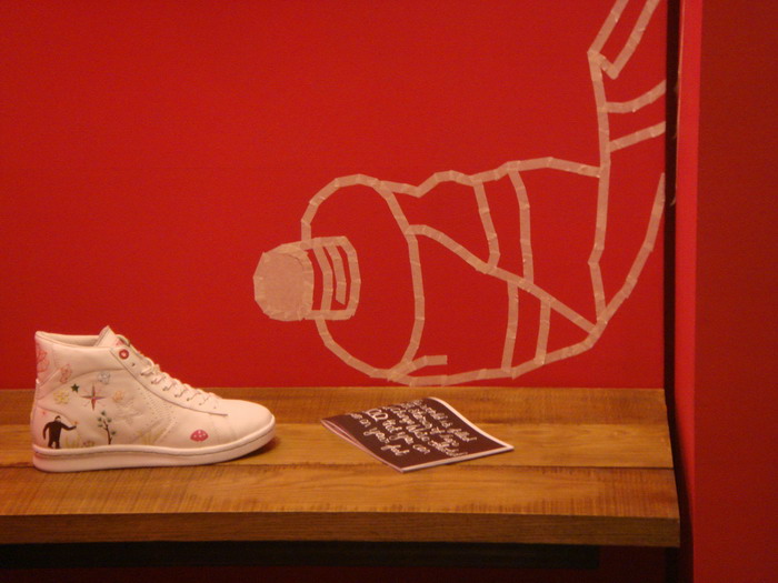 Converse – 1Hund(RED) Exhibition – Visual Merchandising and Store Design