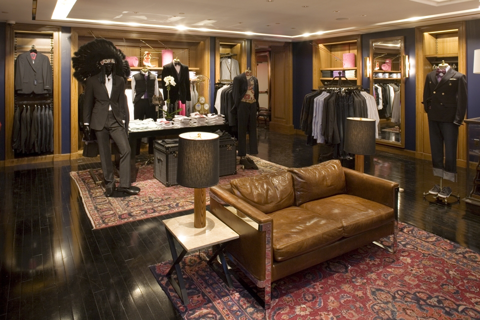 Fancy dress so Overtake Tommy Hilfiger, New York – Visual Merchandising and Store Design