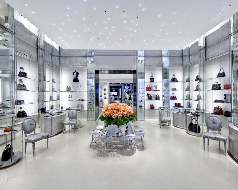Christian Dior, New York – Visual Merchandising and Store Design