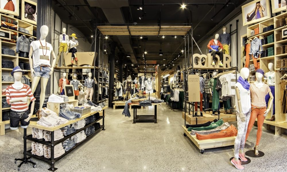 Rustic Rivets: Levi's melds old and new in SoHo – Visual Merchandising and  Store Design