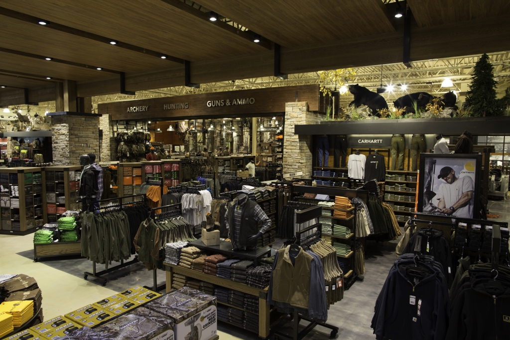 Retail design at Rock Outdoors  Retail store display, Hunting