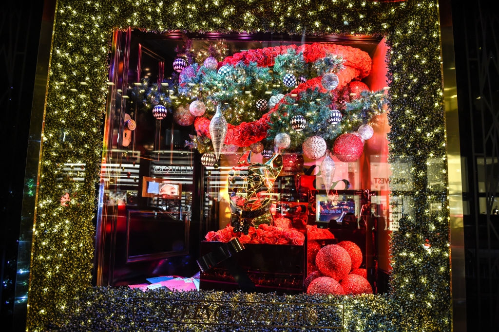 Bergdorf Goodman Unveils Its 2016 Holiday Windows