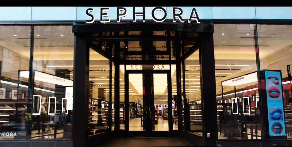 SEPHORiA: House of Beauty' Goes Hybrid – Visual Merchandising and