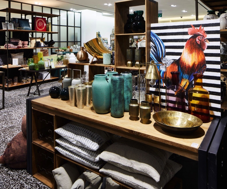 Year of the Rooster – Visual Merchandising and Store Design