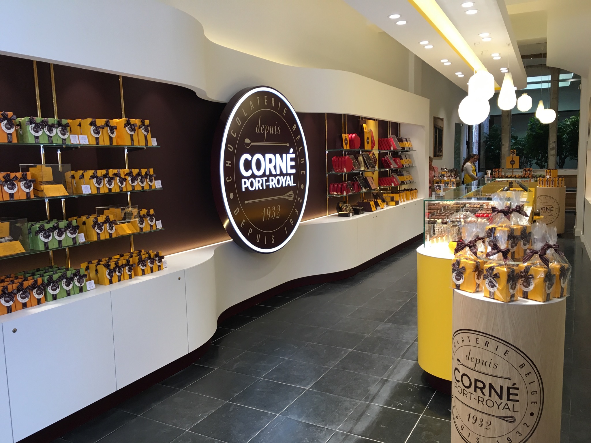 Brandimage creates the new store concept for the chocolatier Corné Port-Royal