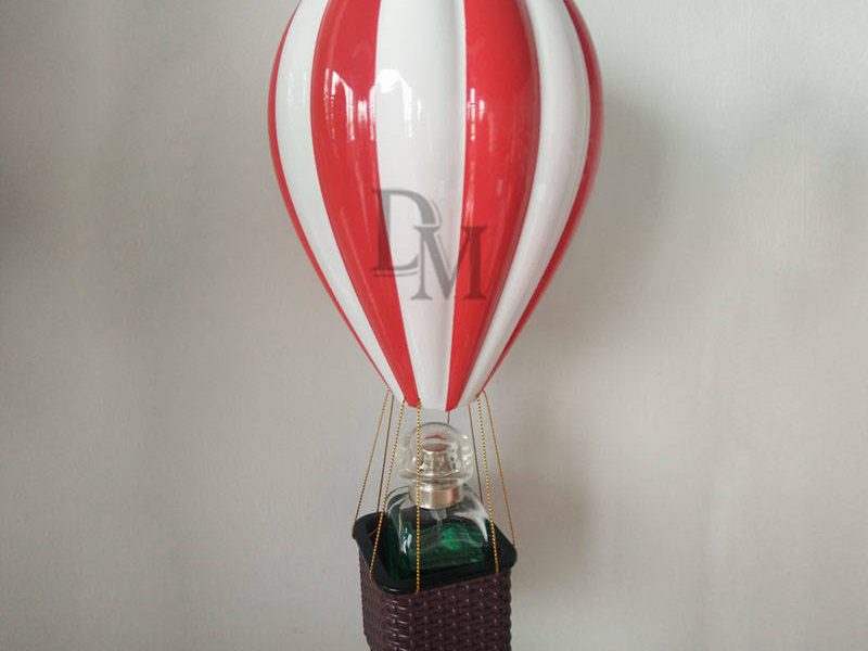 Plastic Hot Air Balloon Display for Shop Window Visual Merchandising