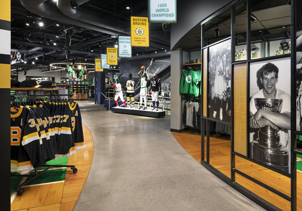 VMSD 2020 International Visual Competition – First Place: “Boston ProShop  Powered by '47” – Visual Merchandising and Store Design