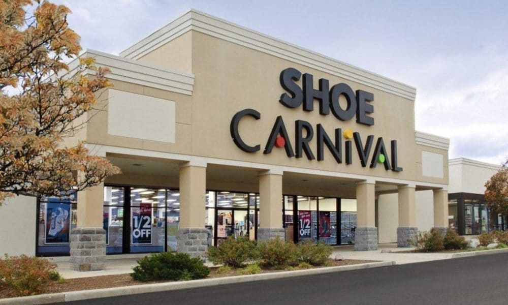 Shoe Carnival Names New CEO | VMSD.com