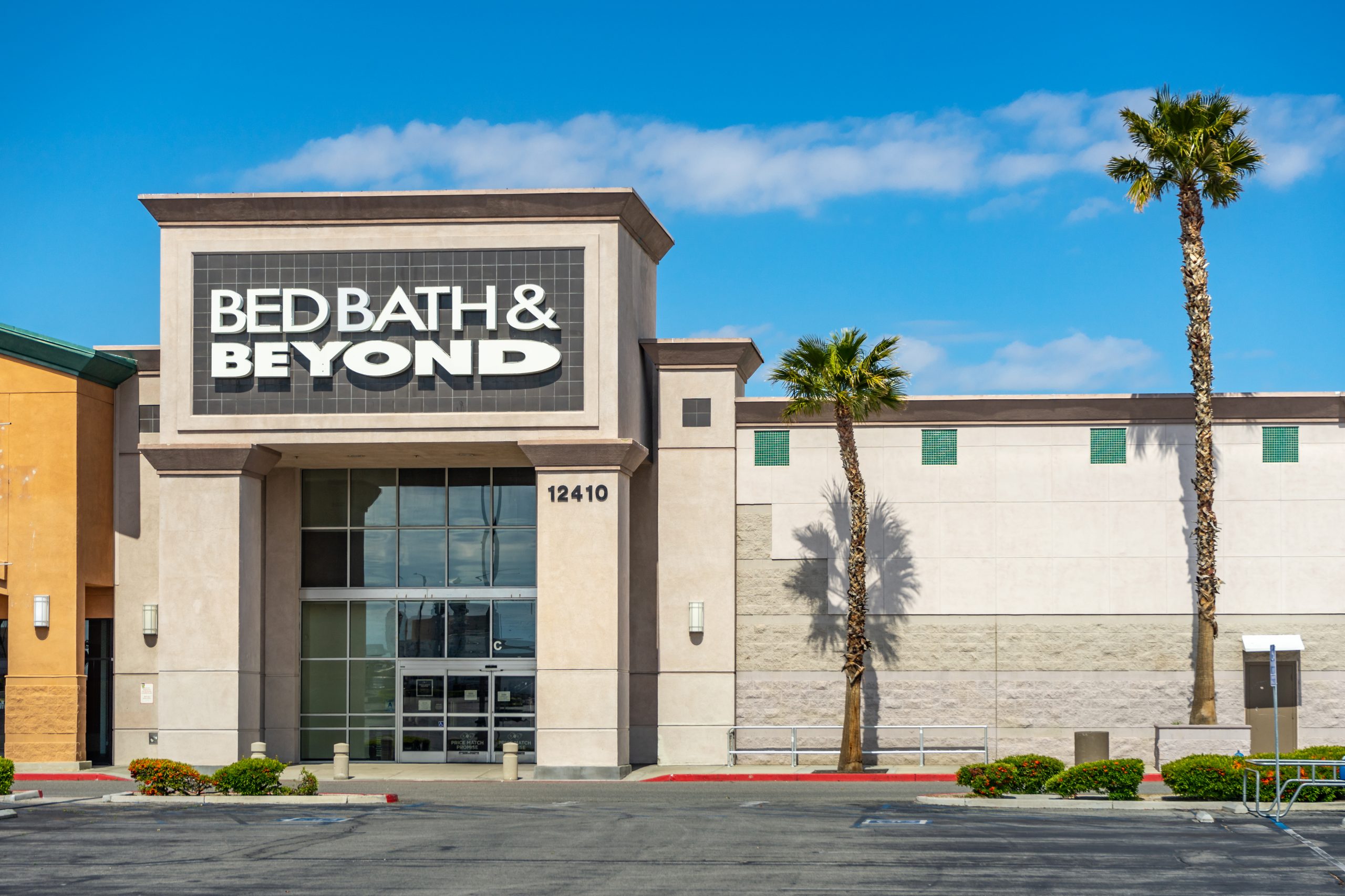 Bed Bath &#038; Beyond Confirms Sales Decrease of 33%