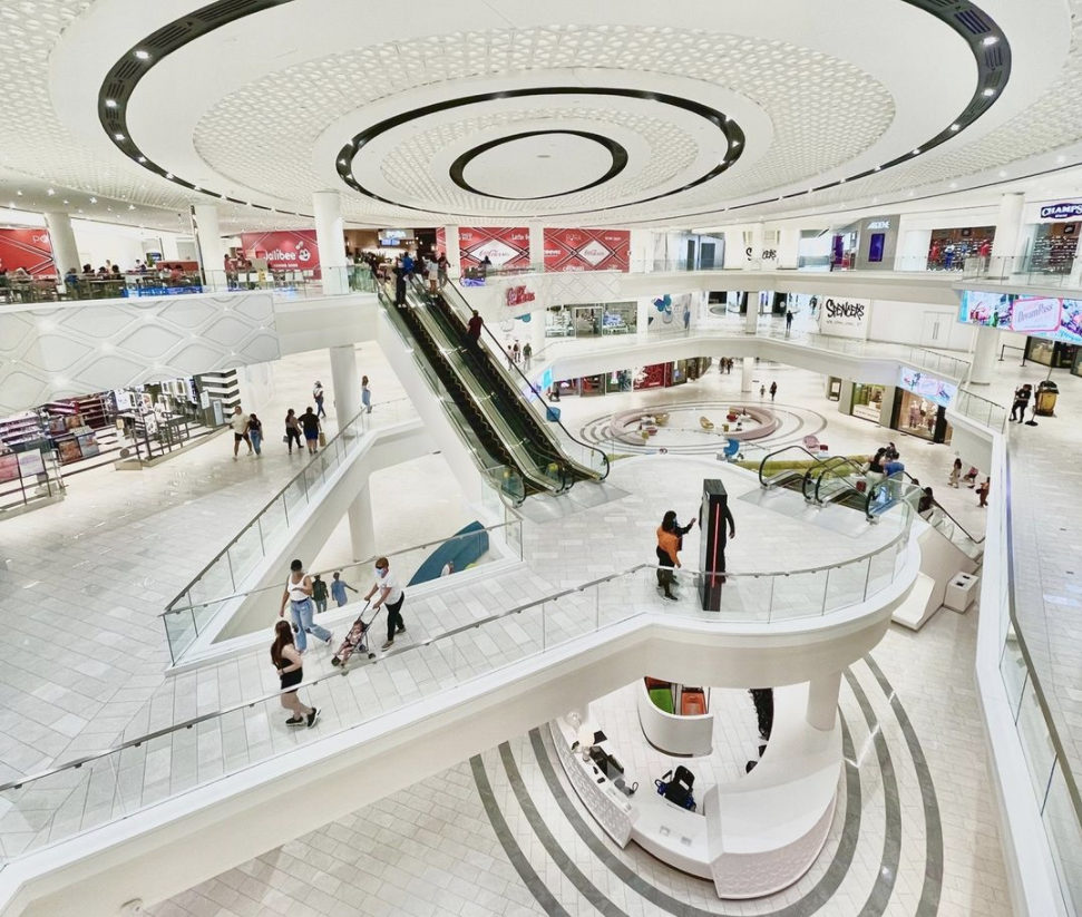 American Dream mall opens luxury retail wing, including NJ's only Saks  Fifth Avenue