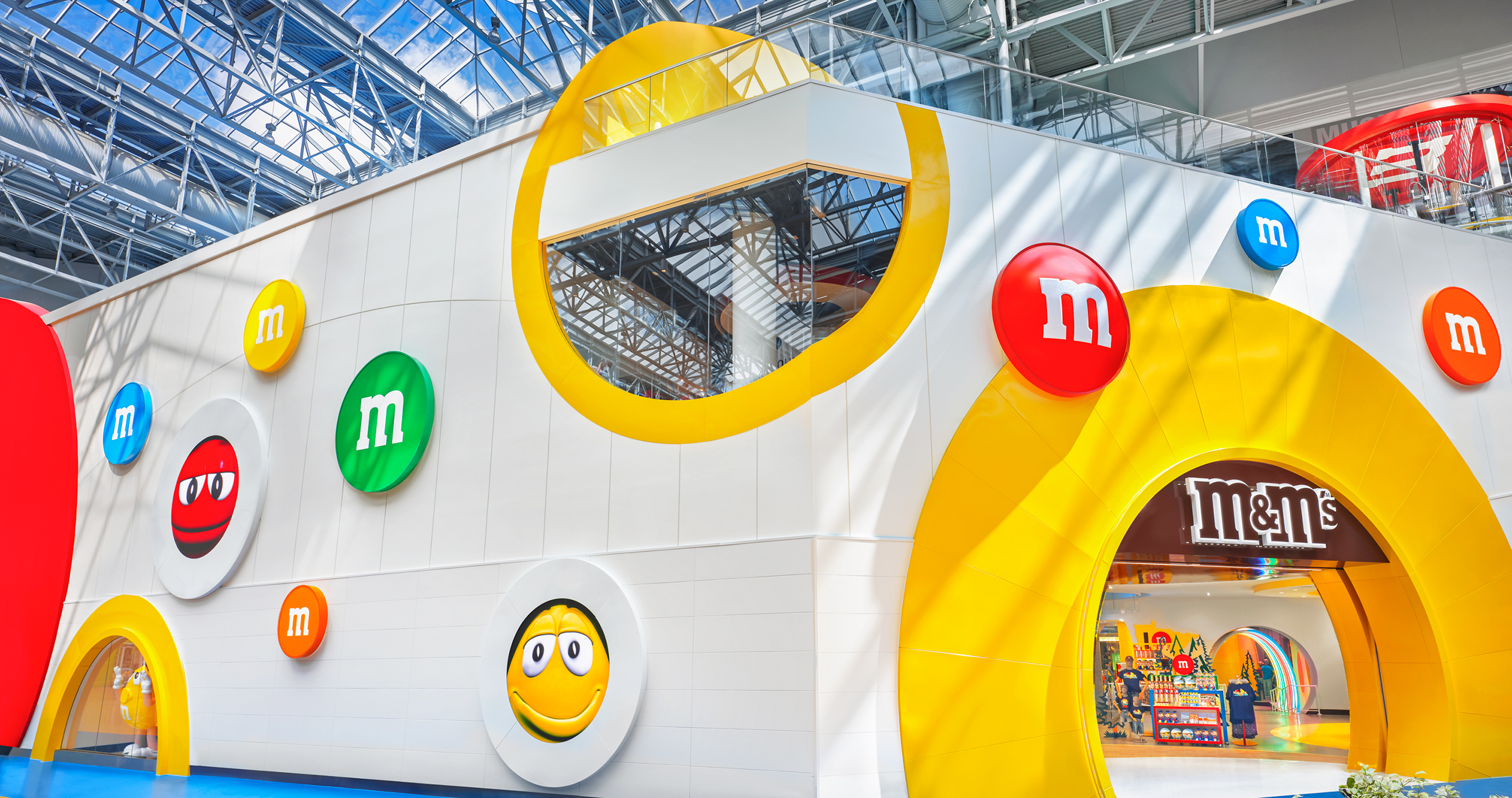 Inside M&M's World London - The world's largest candy store