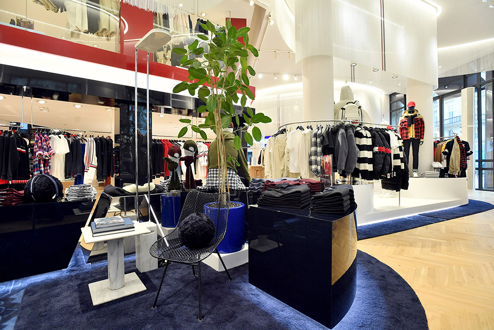 Printemps Haussmann: Tommy Hilfiger takes over the department
