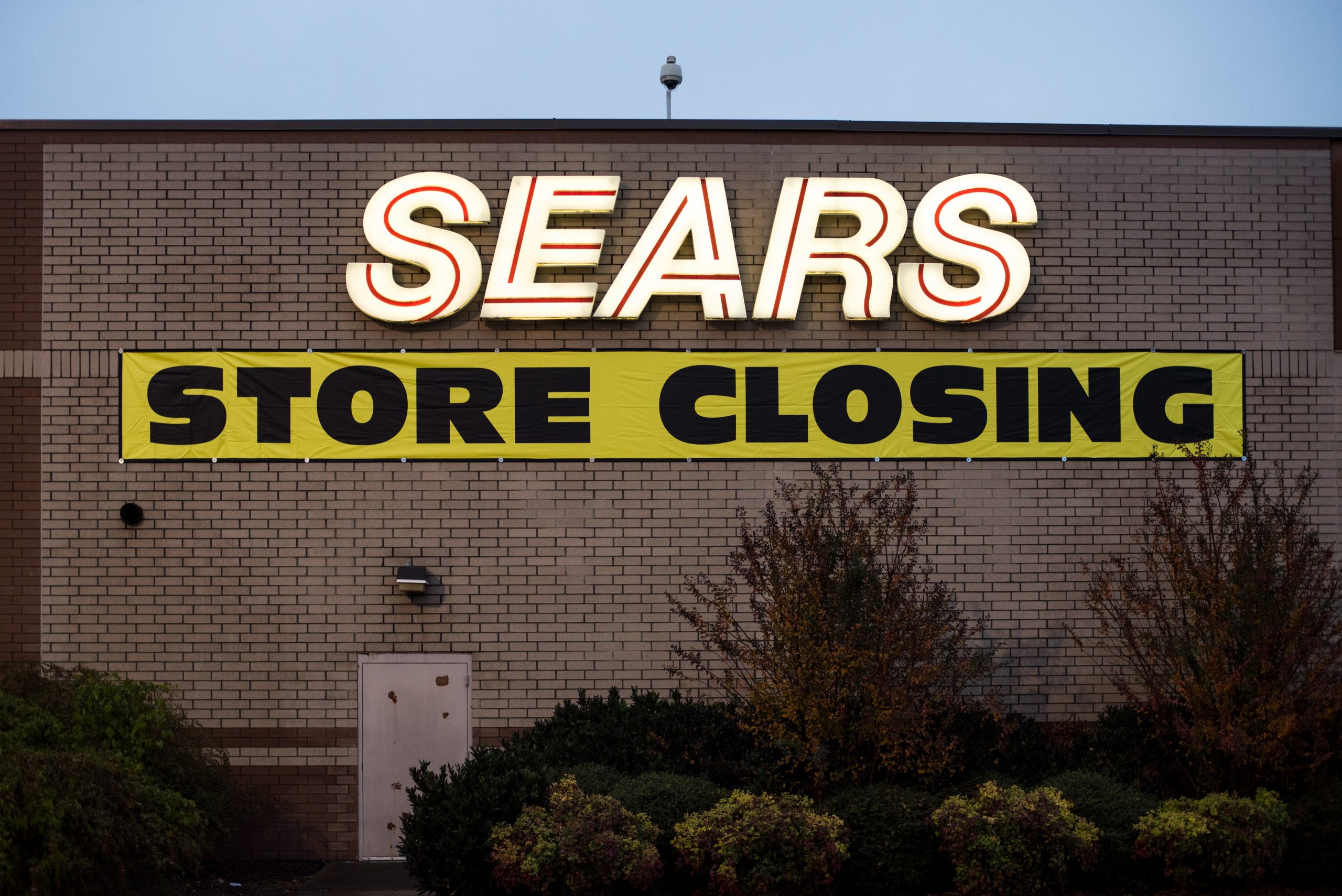 Sears Closing Last Illinois Store