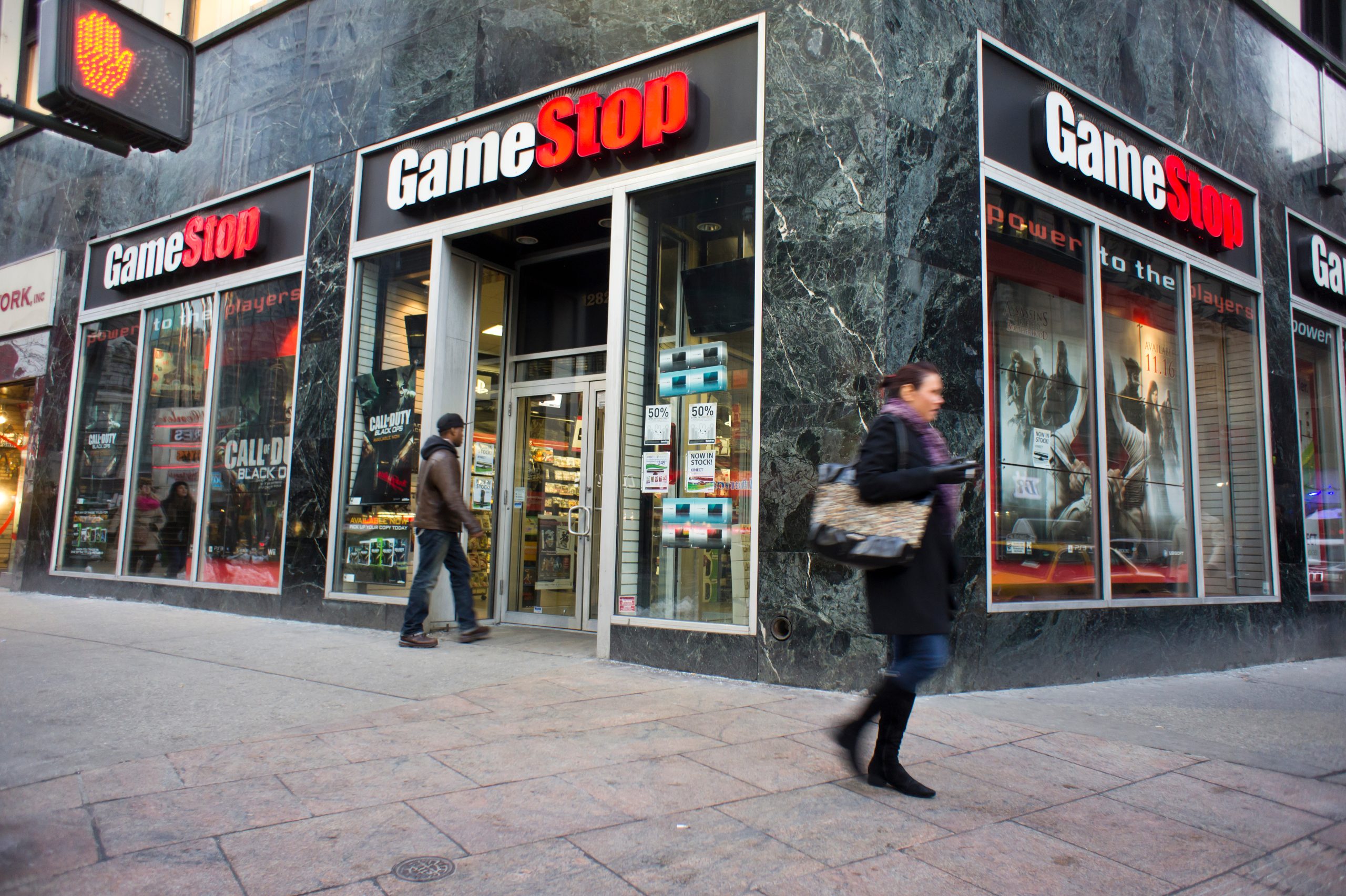 GameStop Fires CFO, Plans Layoffs