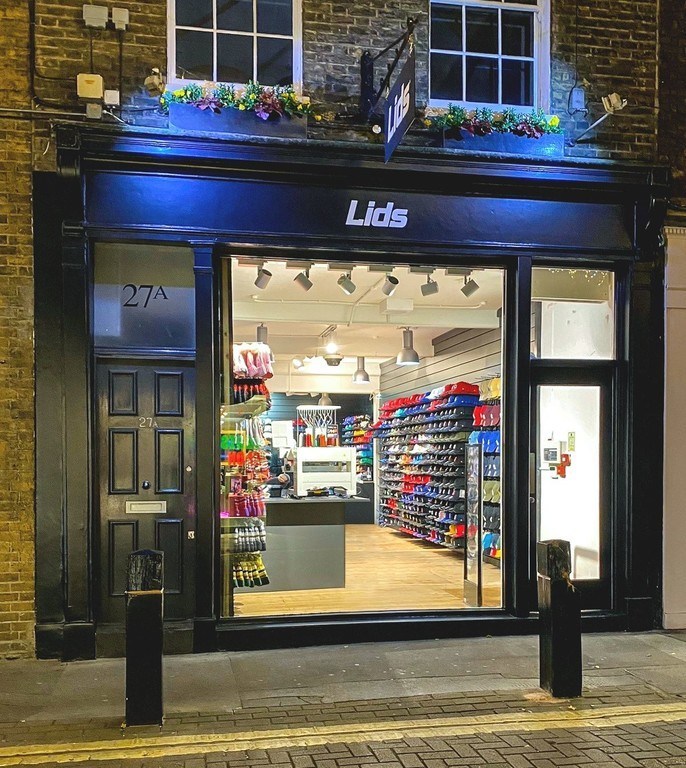 Lids Announces First Stores in Europe