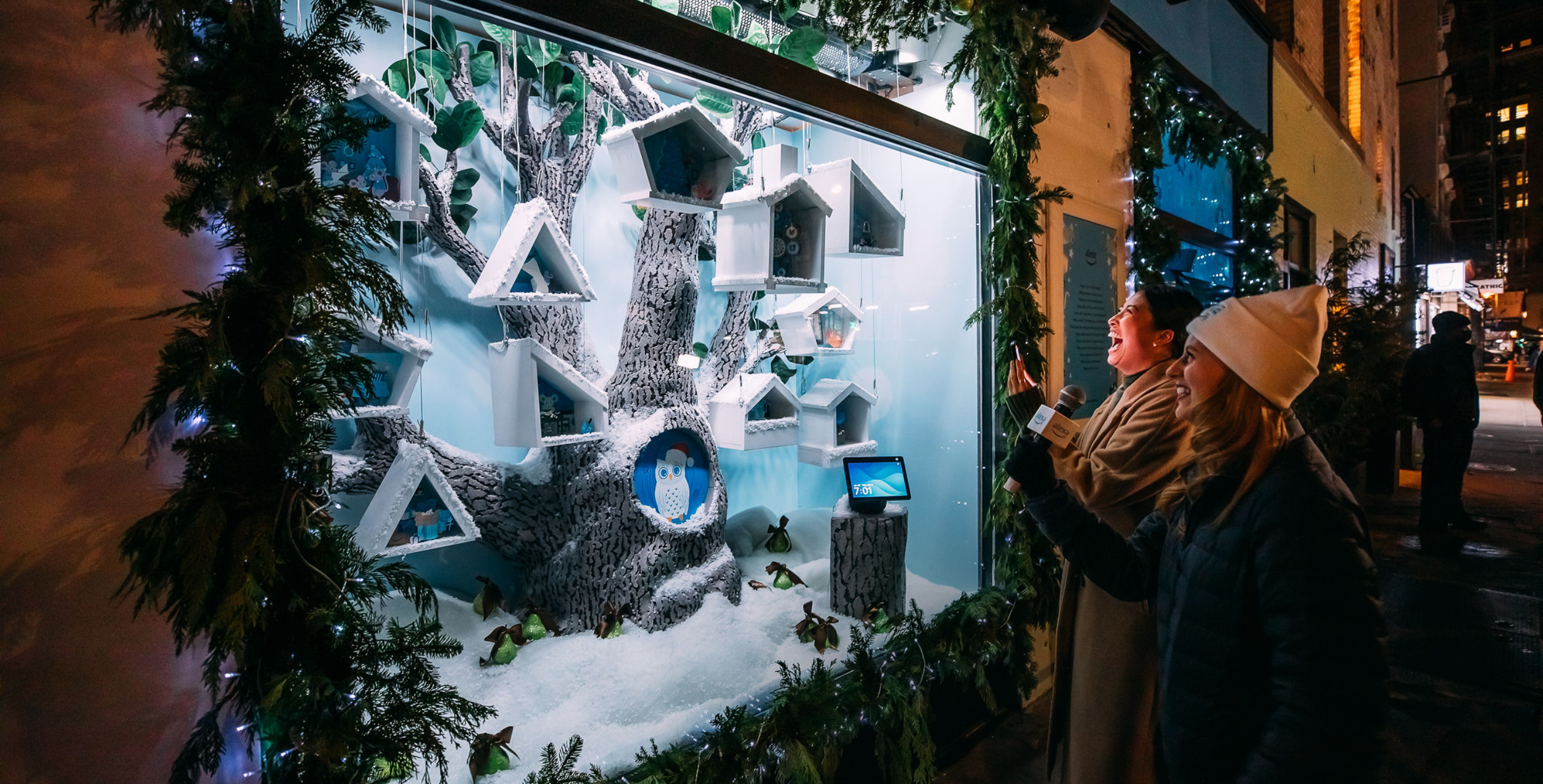 de Bijenkorf 'Festive Season' Christmas Window Displays - Best