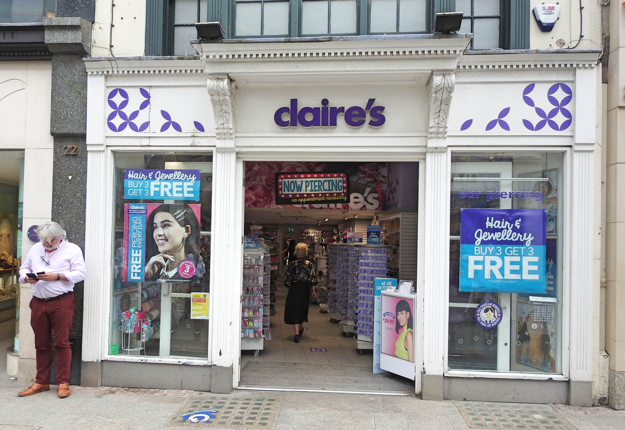 Claire’s Launches Same-Day Click and Collect