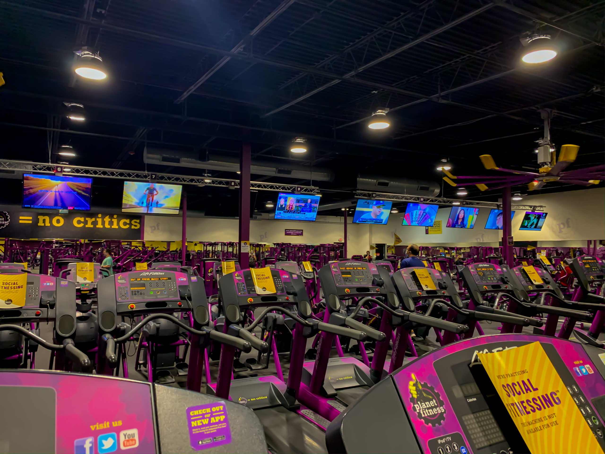 Planet Fitness to Purchase Sunshine Fitness