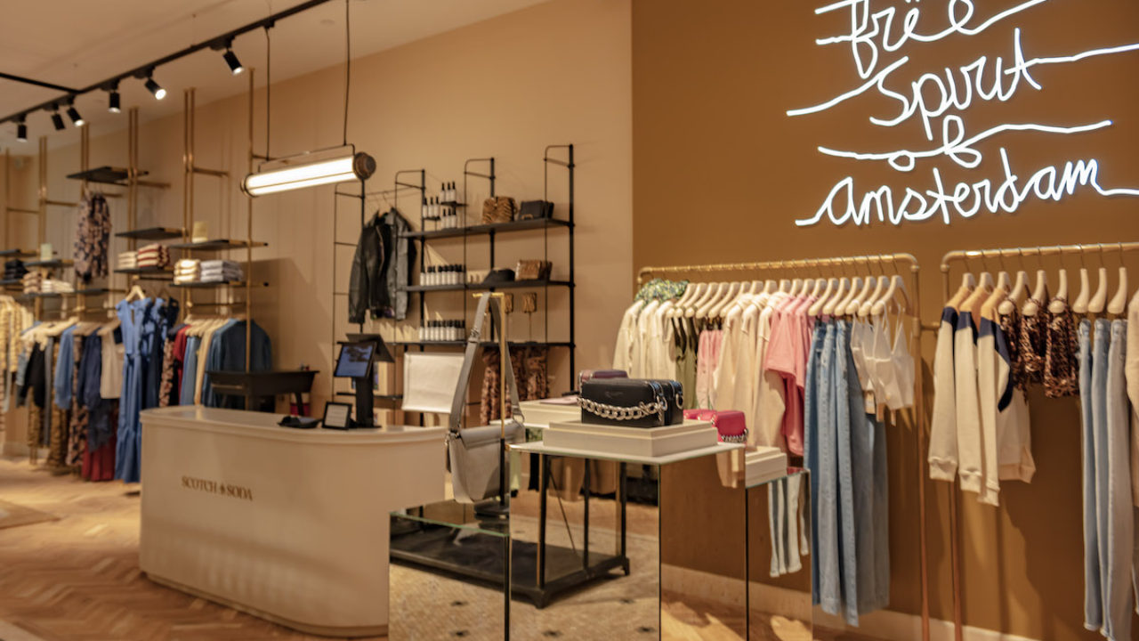 Bedrijfsomschrijving donker perspectief Scotch & Soda to Open 20 New Stores – Visual Merchandising and Store Design