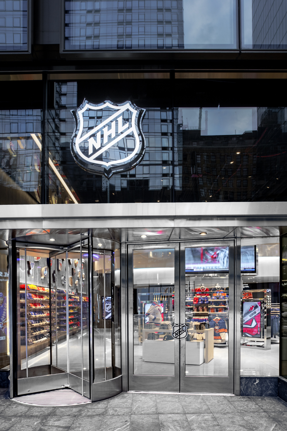 NHL opens flagship store in NYC
