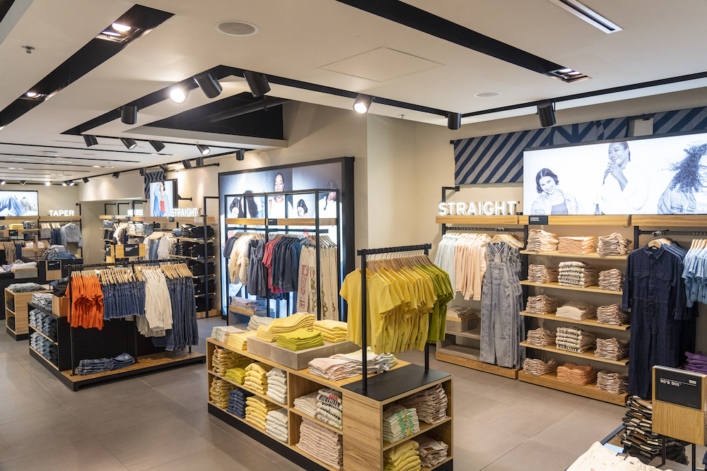 Levi’s Opens Shop-in-Shop at Hudson’s Bay