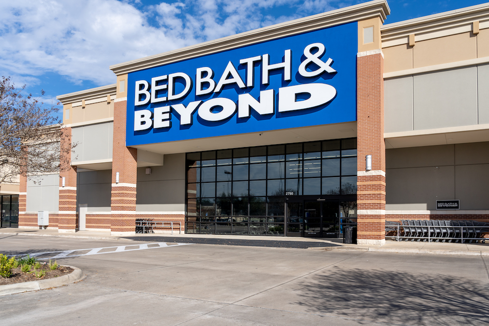 Rival Retailers Snapping Up Bed Bath &#038; Beyond Spaces