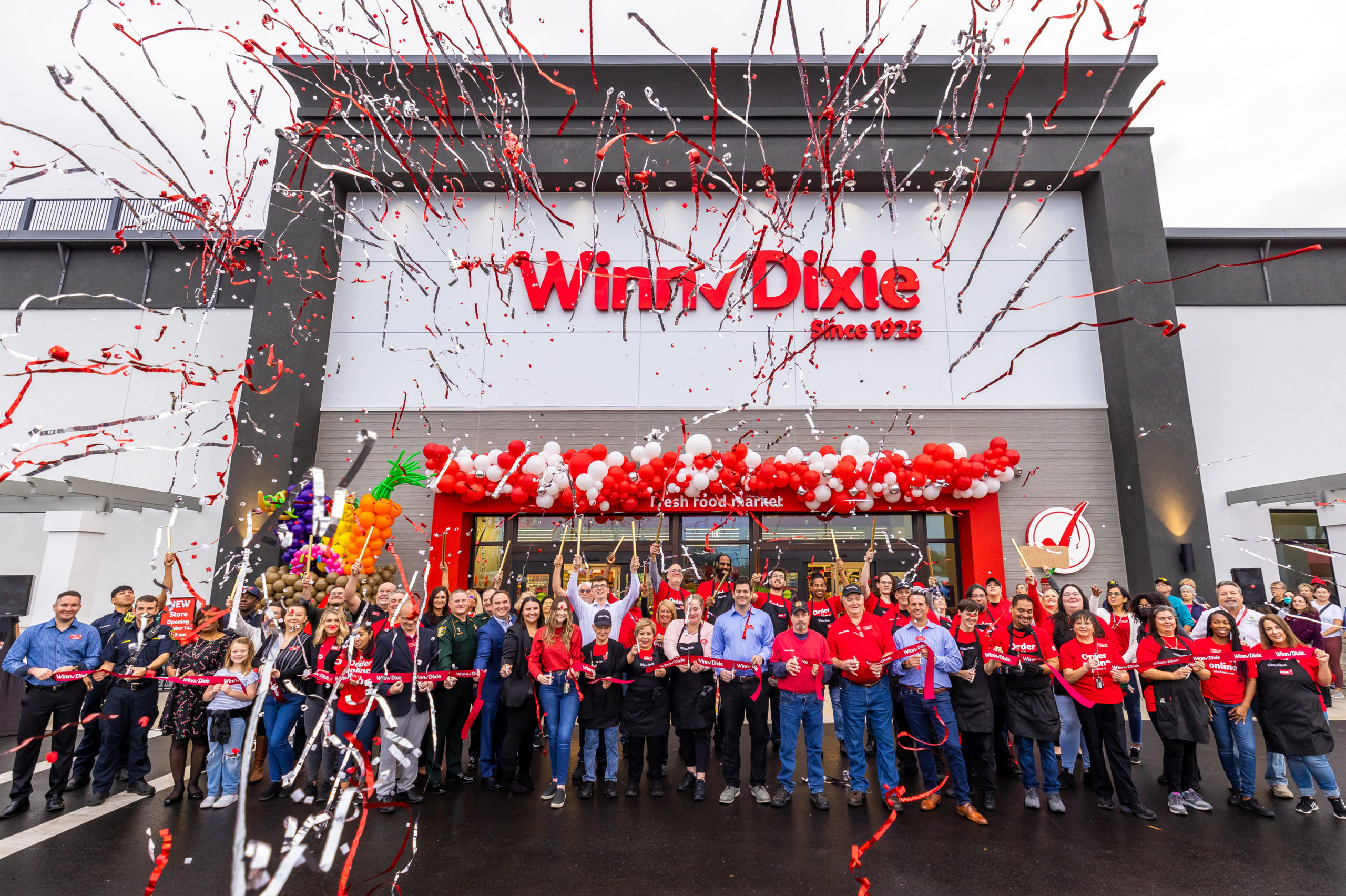 Winn-Dixie Grocery Debuts in Parent Company’s Hometown