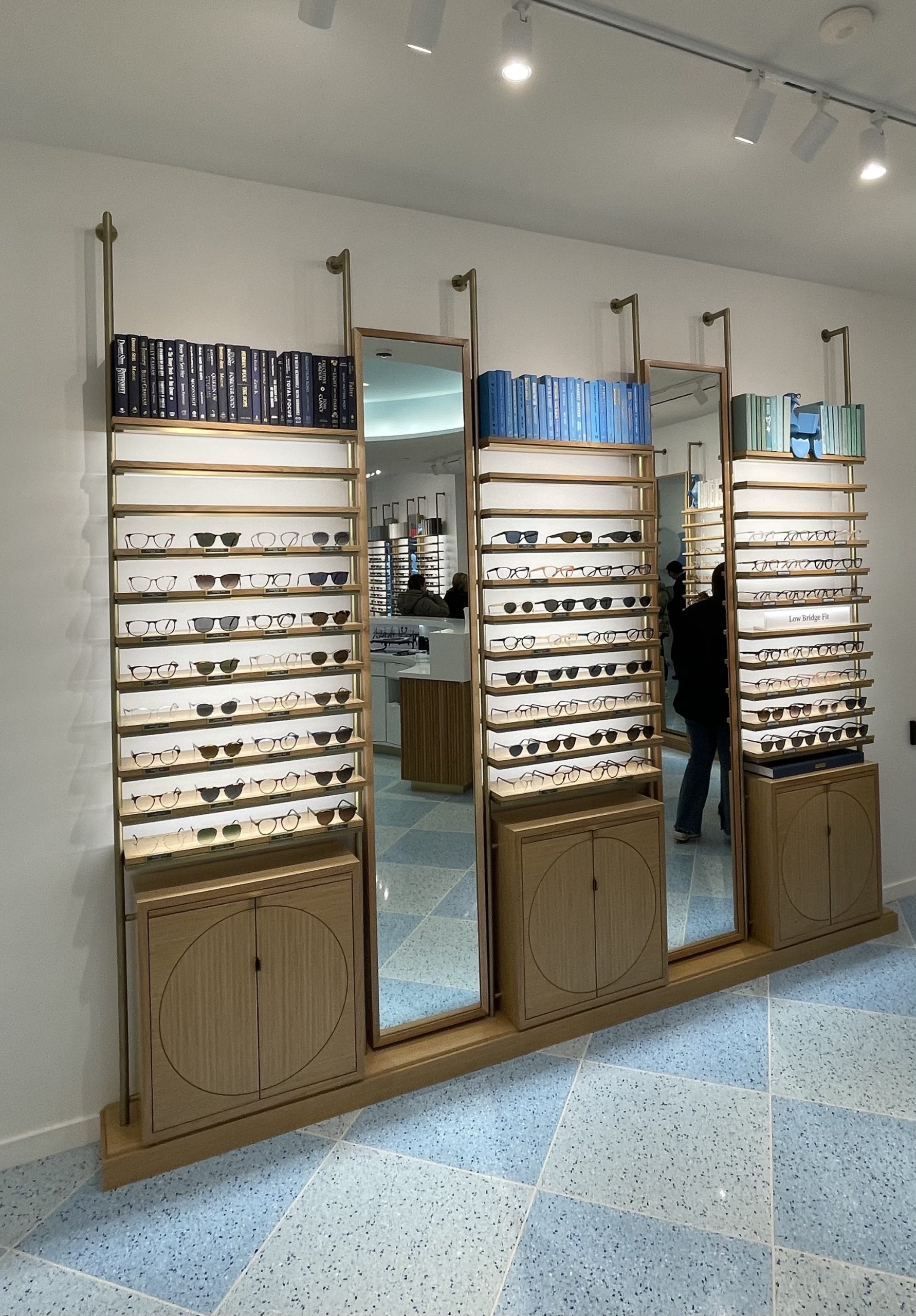 E-commerce giant Warby Parker opens new store at Fashion Valley - The San  Diego Union-Tribune