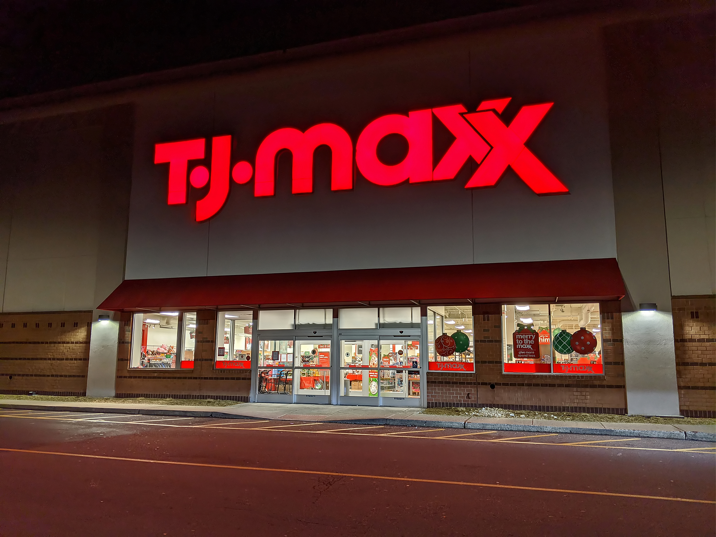 T.J. Maxx - Experience Dallas South Guide