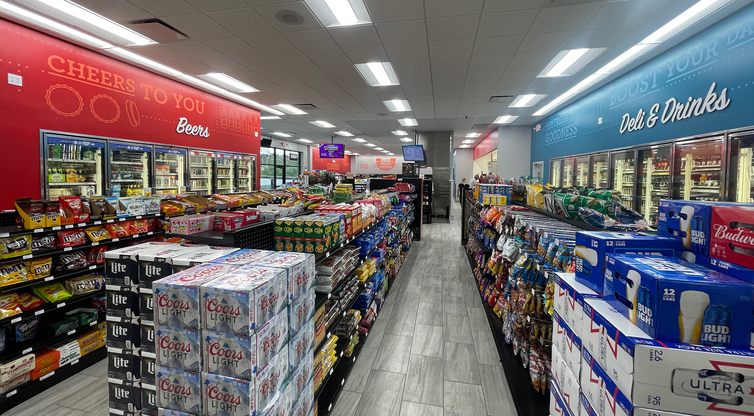 Convenience Stores Up Their Game to Stay Competitive – Visual Merchandising  and Store Design