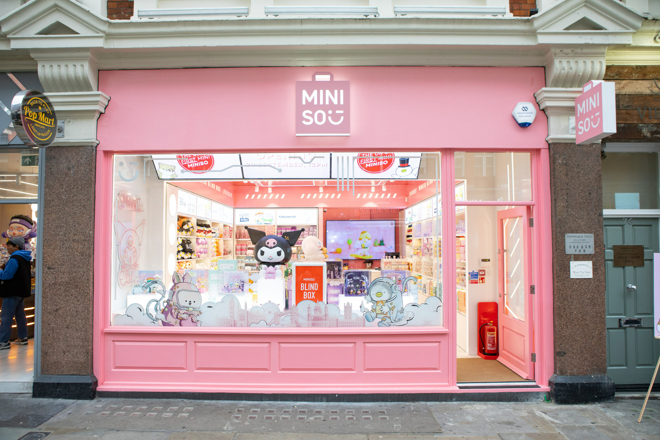 Miniso Opens “Blind Box” Store in London – Visual Merchandising