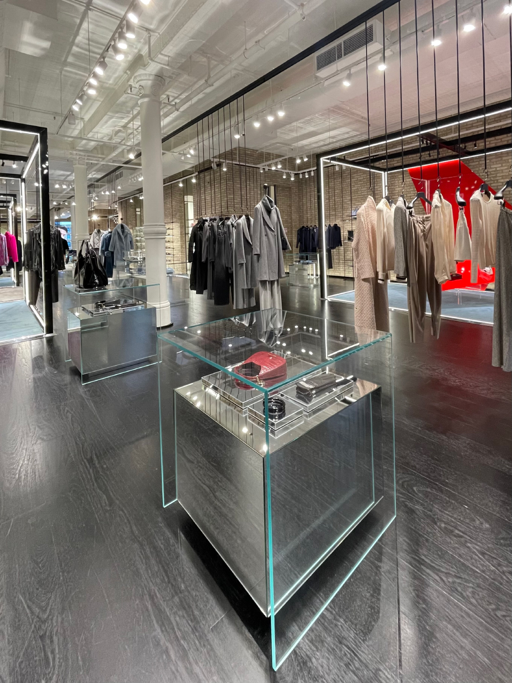It Happens First in New York – Visual Merchandising and Store Design