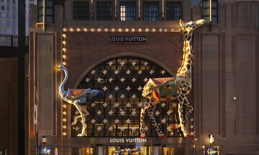 Louis Vuitton Unveils Temp NY Store – Visual Merchandising and