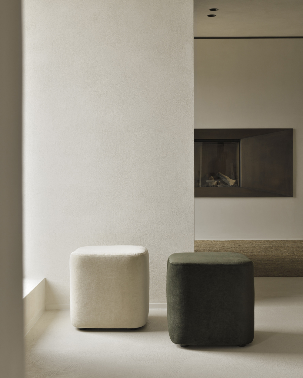 Minimalist to Maximalist and Back