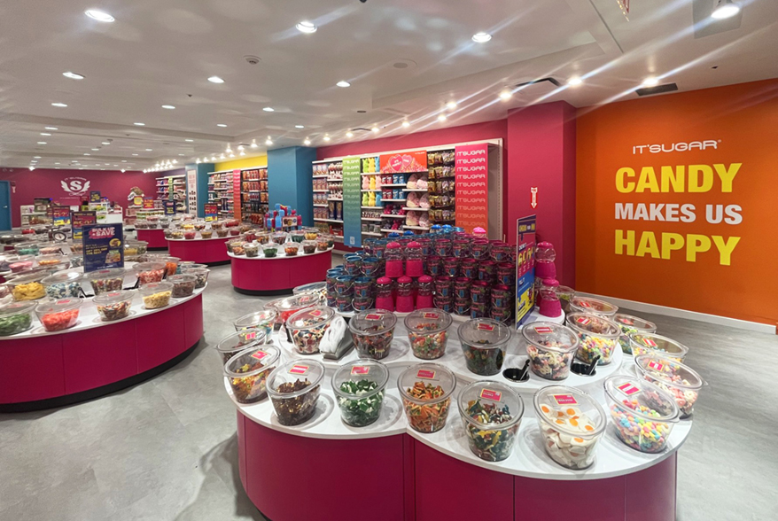 IT’SUGAR Opens Store in Northshore Mall in Peabody, MA