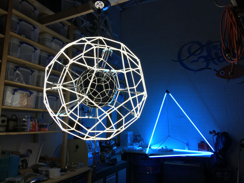 Illuminating Connection