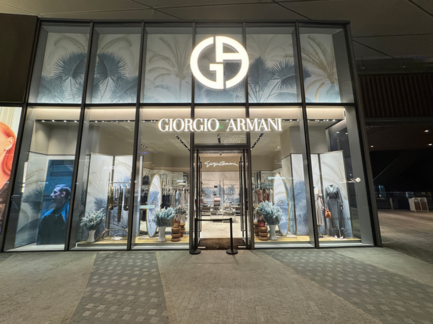 Armani&rsquo;s Passions Included Retail Design