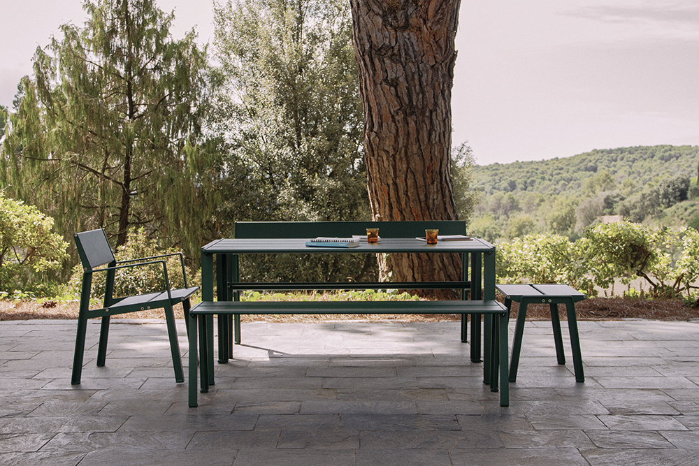 Look Book: Brand Stands