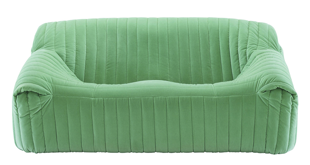 Look Book: Brand Stands