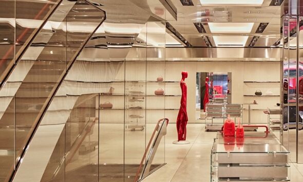 Ferrari Opens London Flagship