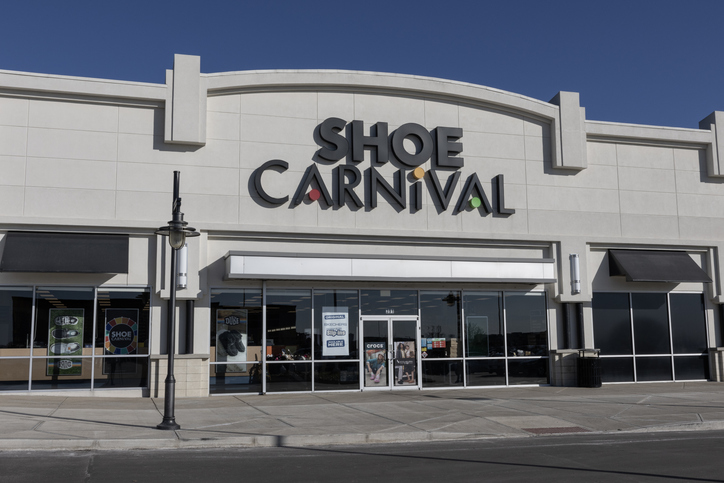 Shoe Carnival Slows Rebannering to Shoe Station
